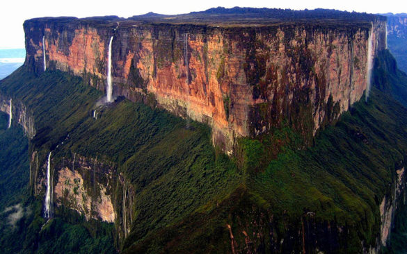 مکان‌های باورنکردنی - کوه رورایما، ونزوئلا/برزیل/گویان